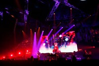 「ひきこもりでもLIVEがしたい！～明日色ワールドエンド発売記念公演～」の様子。（撮影：小松陽祐［ODD JOB］、坂口正光、小境勝巳）