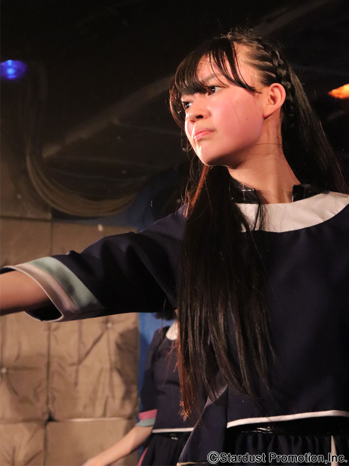 村星りじゅ（写真提供：スターダストプロモーション）