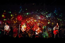 LEGO BIG MORL「LEGO BIG MORL BIRTHDAY LIVE 2018 “心配と安心”」3月28日公演の様子。（撮影：西槙太一）