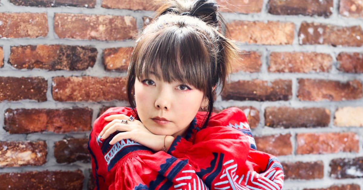 aiko新シングル「ストロー」ジャケ写公開、CDTV特番でテレビ初披露 