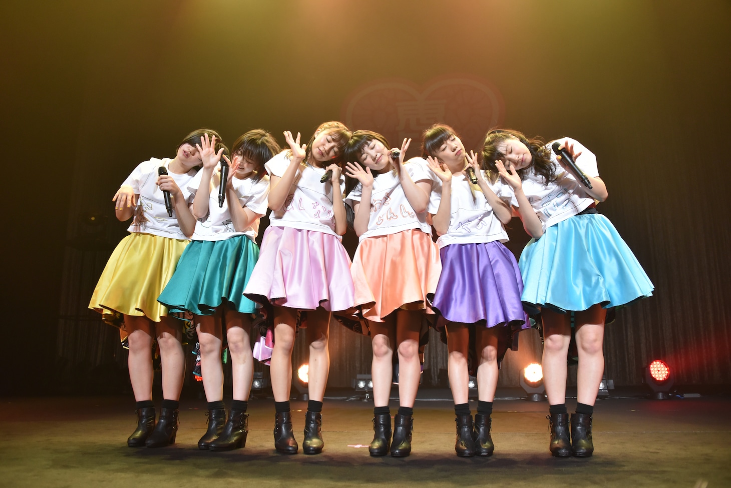 私立恵比寿中学「自習 vol.6」の様子。