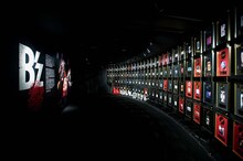 「B'z 30th Year Exhibition "SCENES" 1988-2018」前期会場の様子。