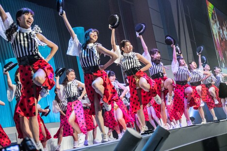 KINDAI GIRLS（撮影：古川朋久）