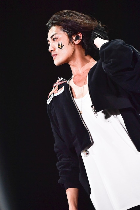 赤西仁（撮影：田中聖太郎）