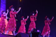 「AKB48単独コンサート ～ジャーバージャって何？～」夜公演の様子。(c)AKS