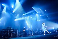 「坂本真綾 LIVE TOUR 2018 "ALL CLEAR"」最終公演の様子。（写真提供：FlyingDog）