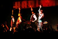 MAGiC BOYZ（撮影：笹森健一）