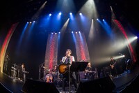 古澤剛「古澤剛 HALL LIVE IN TOKYO 僕らのチカラ」東京・日本橋三井ホール公演の様子。（撮影：築地孝典）