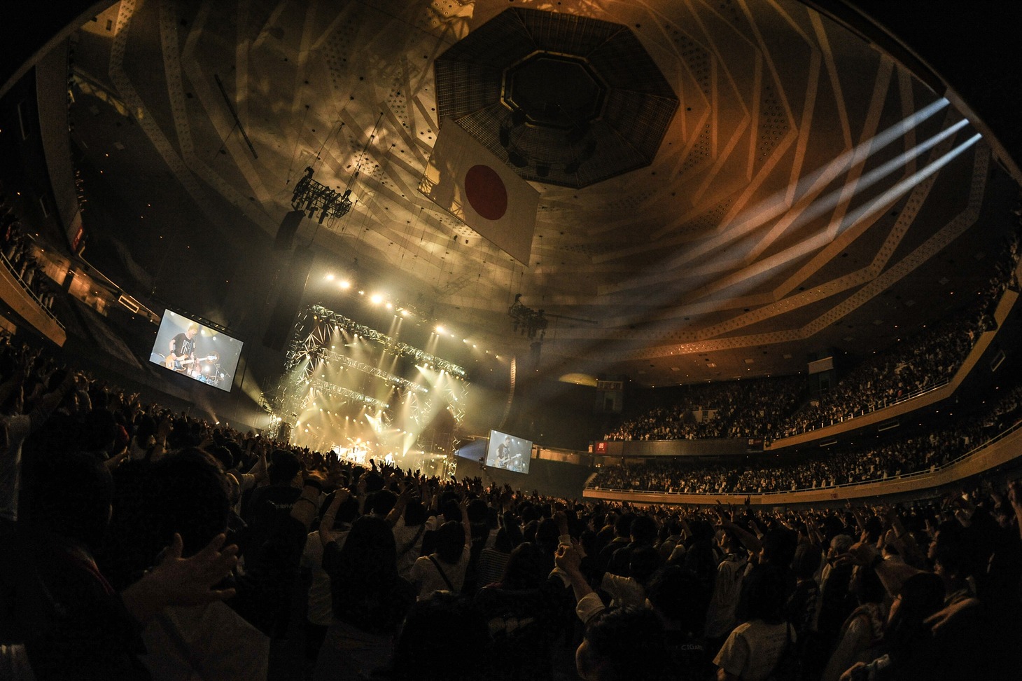 My Hair is Bad「ギャラクシーホームランツアー」東京・日本武道館公演の様子。（撮影：藤川正典）