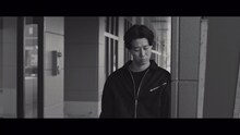 小袋成彬「Selfish」ミュージックビデオのワンシーン。