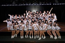 AKB48チーム8 結成4周年記念公演の様子。(c) AKS
