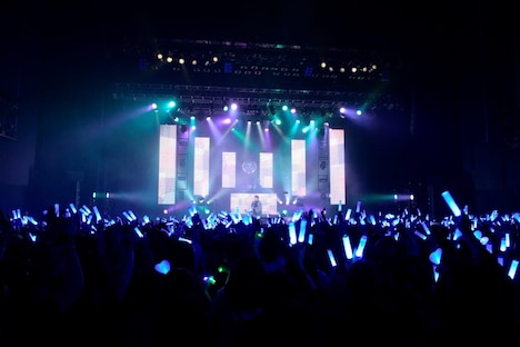 Eve（撮影：小松陽祐［ODD JOB］、加藤千絵）