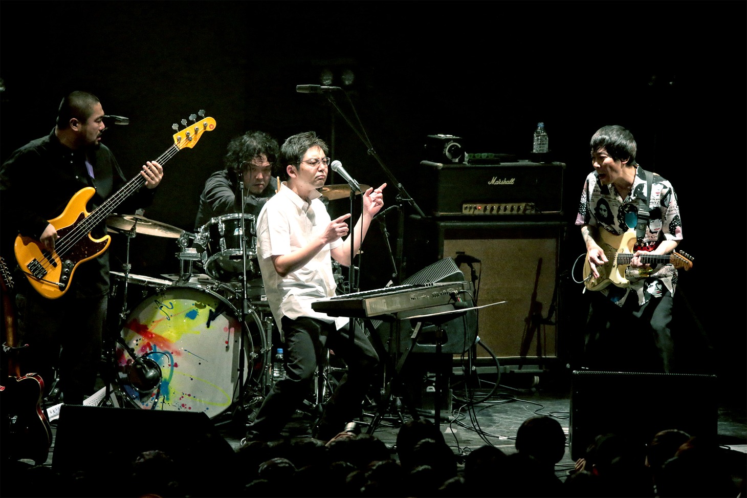 「ZAZEN BOYS TOUR MATSURI SESSION」東京・チームスマイル・豊洲PIT公演の様子。（写真提供：スペースシャワーネットワーク）