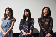左から秋月成美、窪田美沙（仮面女子）、大野未来。