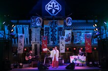 レキシのスペシャルライブの様子。