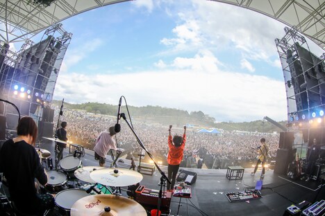 キュウソネコカミ（Photo by Viola Kam[V'z Twinkle]）