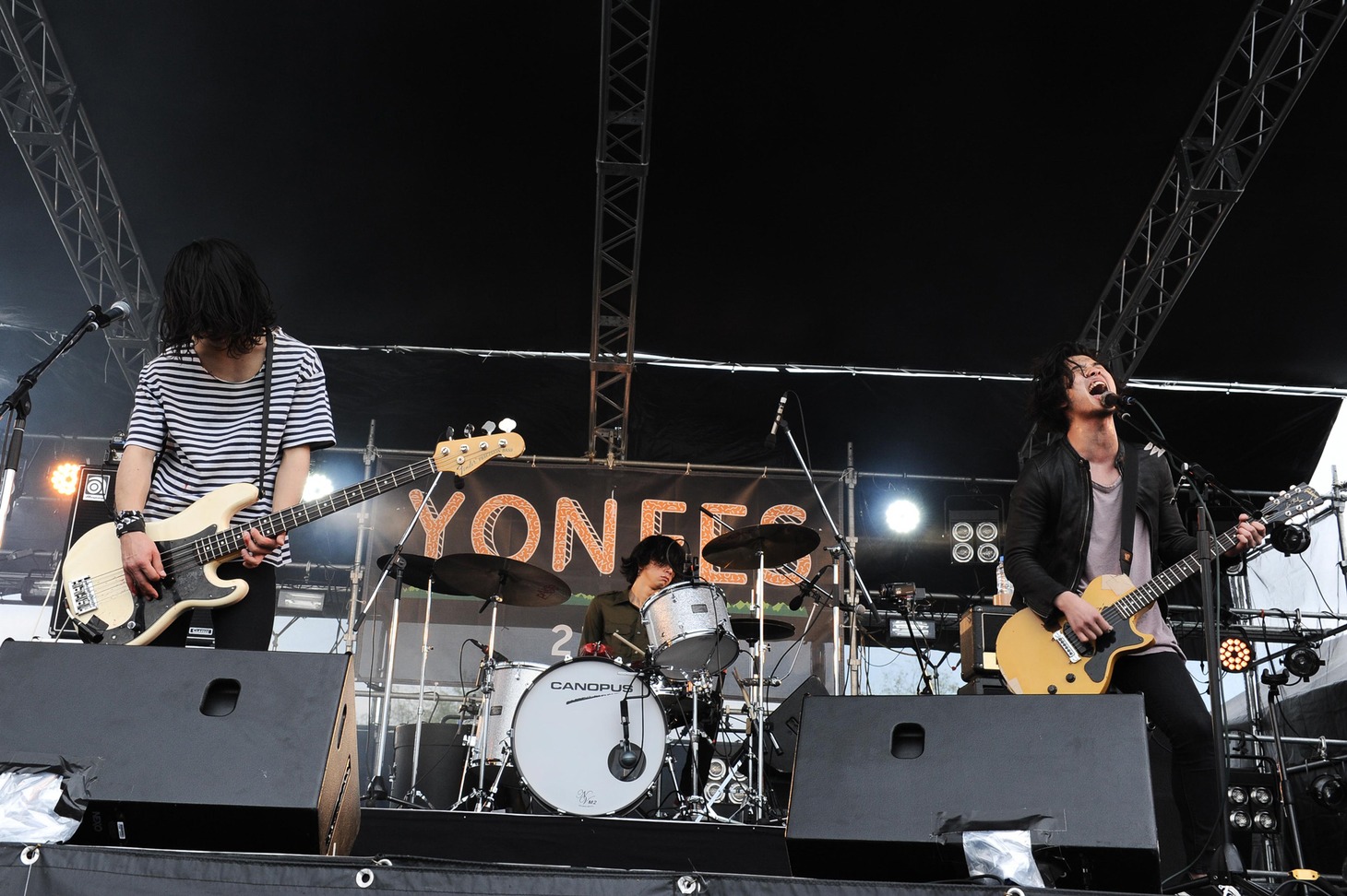 SIX LOUNGE（Photo by MASANORI FUJIKAWA）
