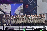 「欅坂46 2nd YEAR ANNIVERSARY LIVE」4月8日公演の様子。