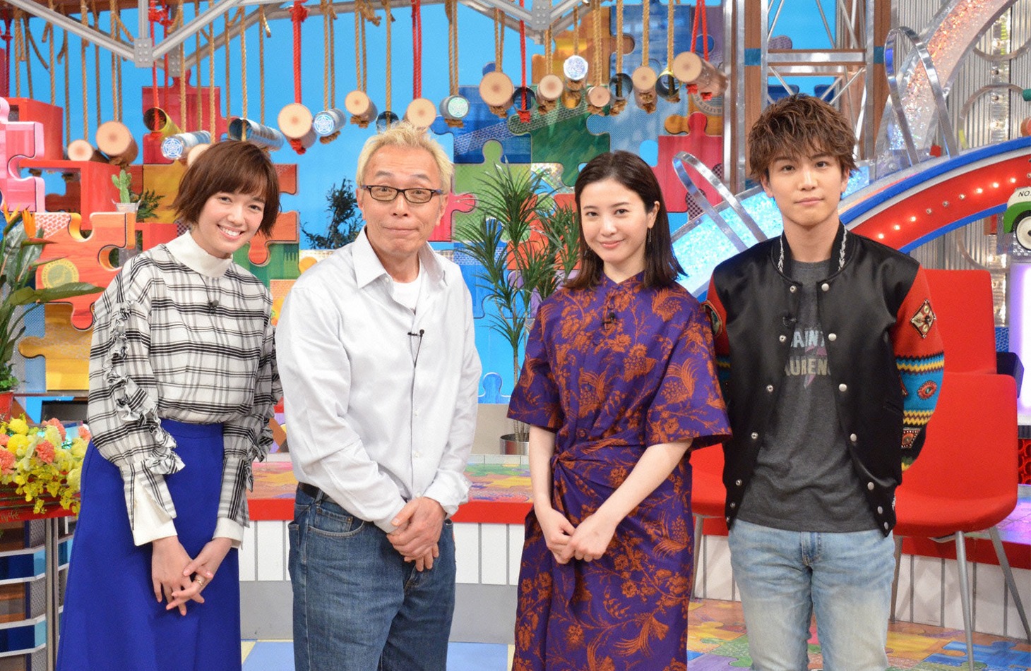 左から佐藤栞里、所ジョージ、吉高由里子、岩田剛典。(c)日本テレビ