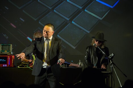 レイザーラモンRGとm.c.A.T。