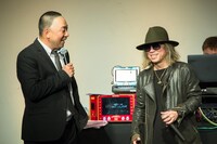 レイザーラモンRGとm.c.A.T。