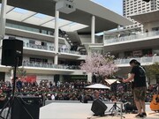 竹原ピストル、フリーライブで75分21曲熱唱の大盤振る舞い