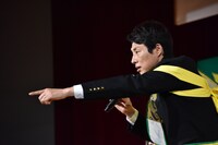 熱く語る松岡修造。