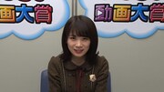 チャレンジ動画に挑む秋元真夏。 (c)フジテレビ
