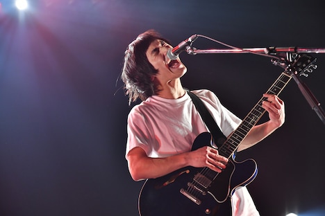 Yuya Iwasaki（Vo, G / SUNNY CAR WASH）