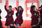 NGT48の東京・代々木公園野外ステージでのフリーライブの様子。