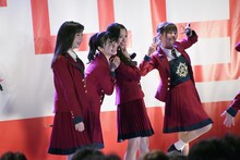 NGT48の東京・代々木公園野外ステージでのフリーライブの様子。