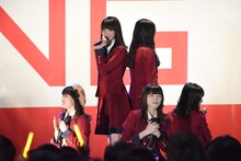 NGT48の東京・代々木公園野外ステージでのフリーライブの様子。