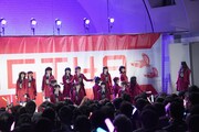NGT48の東京・代々木公園野外ステージでのフリーライブの様子。