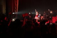 「アーバンギャルドのディストピア2018『KEKKON SHIKI』」の会場の様子。（撮影：ゆうゆっこ）