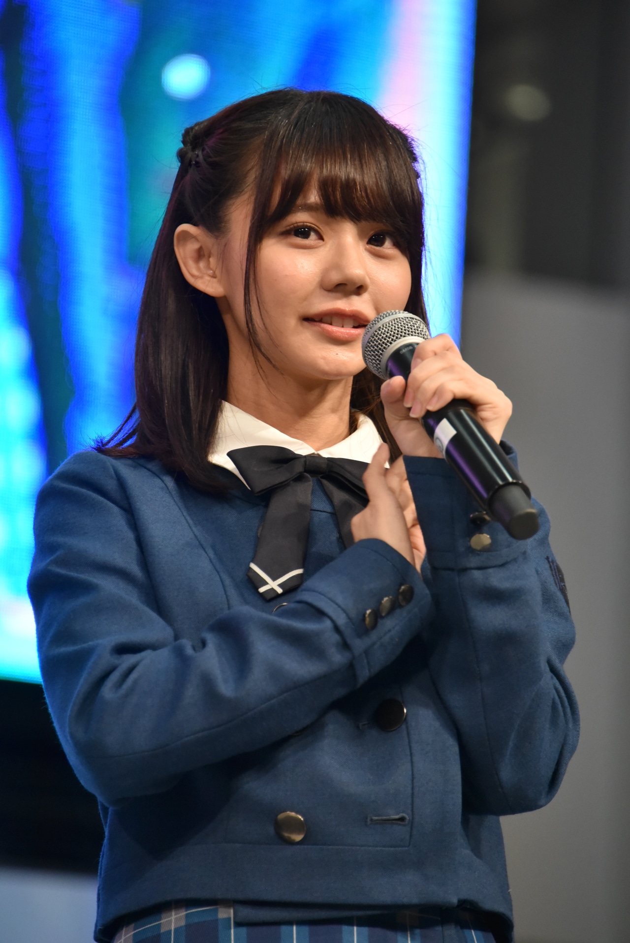 花川芽衣