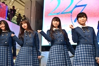 左から天城サリー、白沢かなえ、涼花萌、西條和。