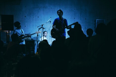 「Keishi Tanaka Spring Tour 2018 [This Feelin' Only Knows]」東京・Weekend Garage Tokyo公演の様子。（撮影：山川哲矢）