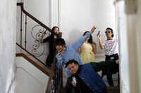 サッポロビール「サッポロ ホワイトベルグ」新CM「#NoBitterLife篇」のメイキング写真。