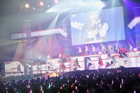 研究生メンバーを含めて「NGT48」を披露するNGT48。