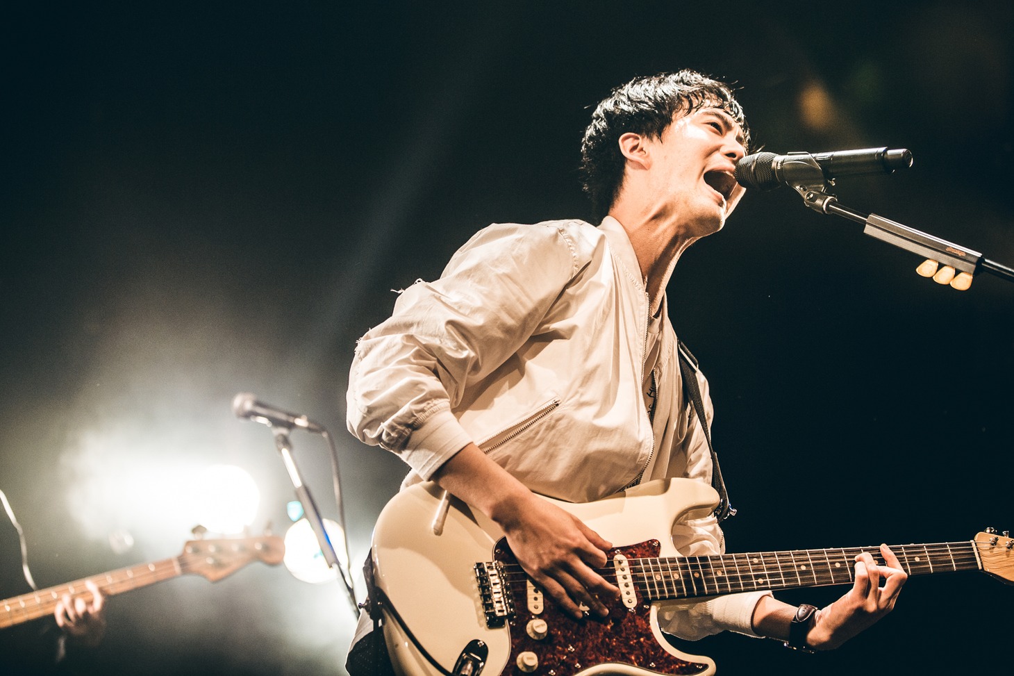HIROSHI（Vo, G）（photo by umihayato）