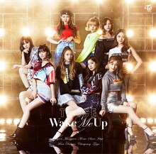 TWICE「Wake Me Up」通常盤ジャケット