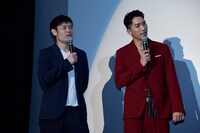 左から品川ヒロシ、SWAY。