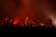 「フジファブリック LIVE TOUR 2018 "帰ってきた!!三日月ADVENTURE"」東京・Zepp DiverCity TOKYO公演の様子。(撮影:河本悠貴)