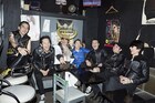 グループ魂、全員参加で「もうすっかり NO FUTURE!」発売記念トークイベント