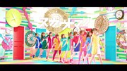 乃木坂46「スカウトマン」ミュージックビデオのワンシーン。
