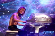 YOSHIKI（Dr, Piano）
