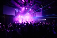 Devil ANTHEM.「春の東名阪ONE MAN TOUR『桜前線ツアーだったら花吹雪』」東京・SOUND MUSEUM VISION 公演の様子。（写真提供：エイジアプロモーション）