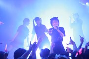 Devil ANTHEM.「春の東名阪ONE MAN TOUR『桜前線ツアーだったら花吹雪』」東京・SOUND MUSEUM VISION 公演の様子。(写真提供:エイジアプロモーション)