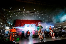 「フレンズのフレンズ大集合！～日比谷野音でコラボ祭～」の様子。