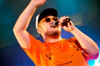 ひろせひろせ（Vo, Key）